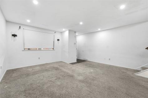413 Agatha Street Pitcairn PA 15140