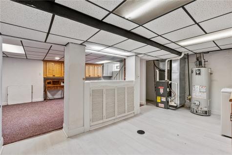 86 Thorncrest Drive Stowe Township PA 15136