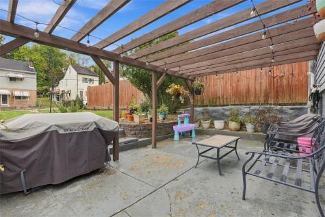 2432 Patterson Street South Side PA 15203