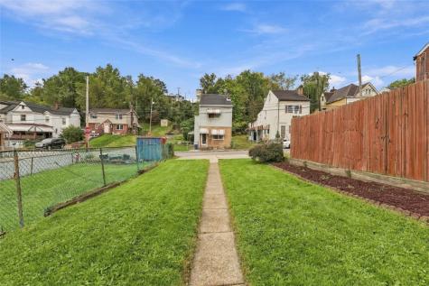 2432 Patterson Street South Side PA 15203