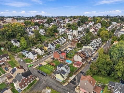 2432 Patterson Street South Side PA 15203
