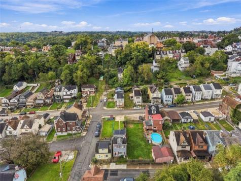 2432 Patterson Street South Side PA 15203