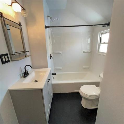 1360 Center Street Mckees Rocks PA 15136