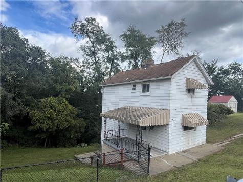 1360 Center Street Mckees Rocks PA 15136