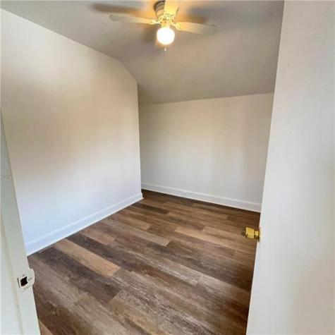 1360 Center Street Mckees Rocks PA 15136