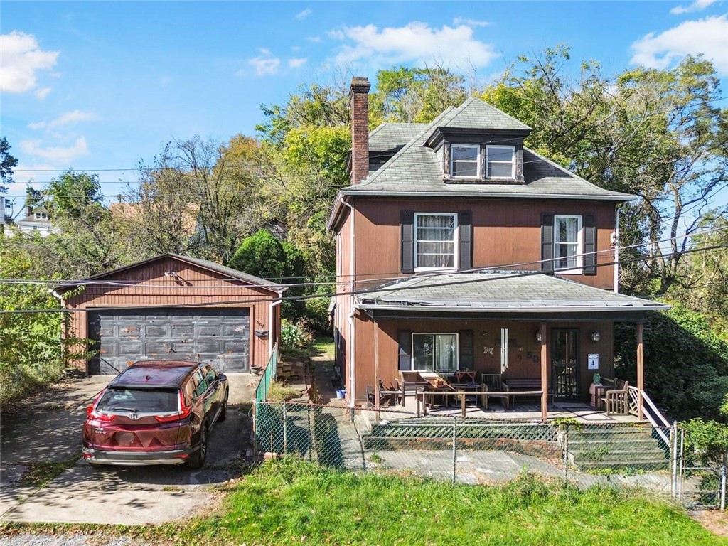 507 Warsaw Street East Hills PA 15221