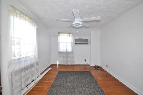 246 Center Avenue Elizabeth Township/boro PA 15037