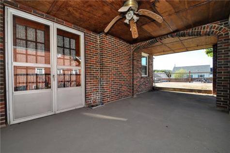 246 Center Avenue Elizabeth Township/boro PA 15037