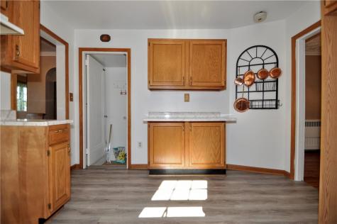 246 Center Avenue Elizabeth Township/boro PA 15037