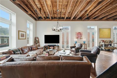 443 Walnut Street Sewickley PA 15143