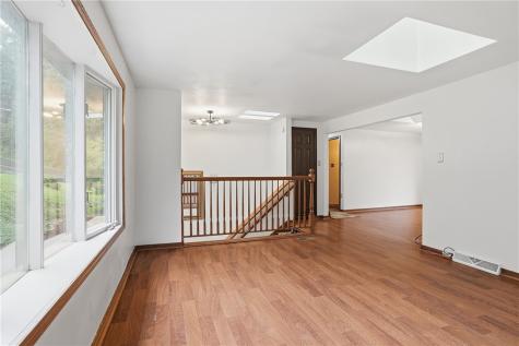 103 Seville Ross Township PA 15214