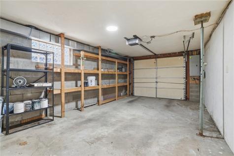 103 Seville Ross Township PA 15214