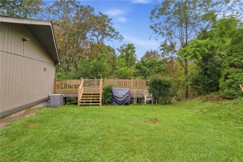 103 Seville Ross Township PA 15214