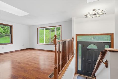103 Seville Ross Township PA 15214