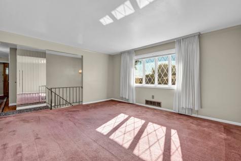 107 Connie Park Drive Kennedy Township PA 15136