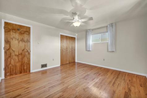 107 Connie Park Drive Kennedy Township PA 15136