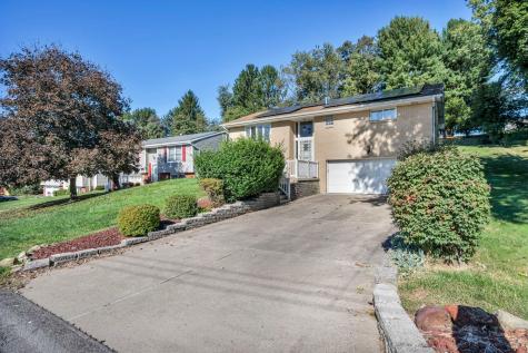 107 Connie Park Drive Kennedy Township PA 15136