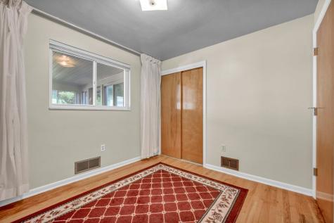 107 Connie Park Drive Kennedy Township PA 15136