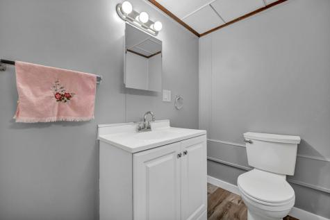 107 Connie Park Drive Kennedy Township PA 15136