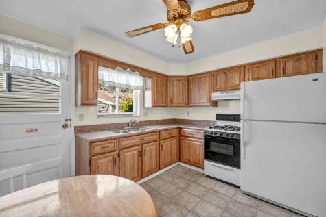 107 Connie Park Drive Kennedy Township PA 15136