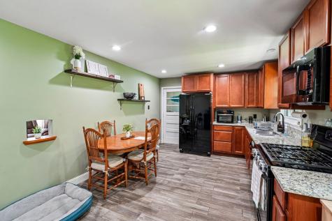 228 Walnut Street Chartiers PA 15342