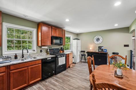 228 Walnut Street Chartiers PA 15342