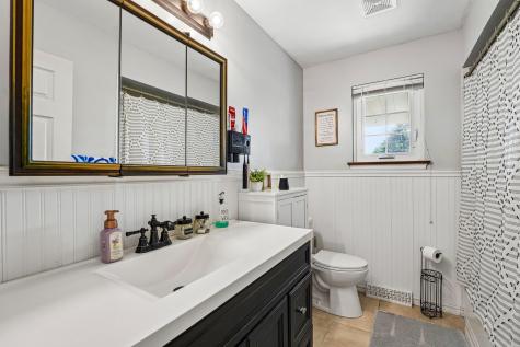228 Walnut Street Chartiers PA 15342