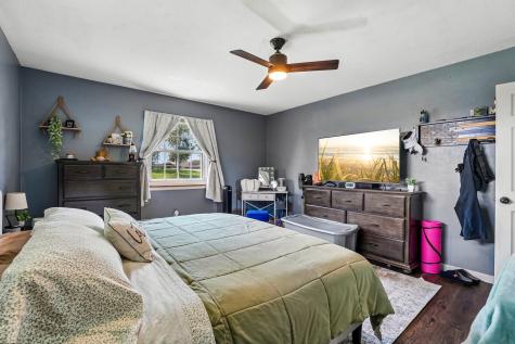 228 Walnut Street Chartiers PA 15342