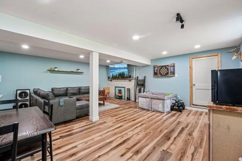 228 Walnut Street Chartiers PA 15342