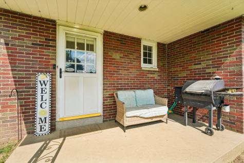 228 Walnut Street Chartiers PA 15342