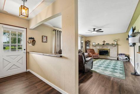 228 Walnut Street Chartiers PA 15342