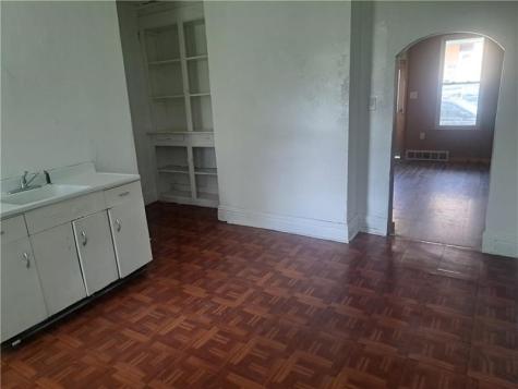 16 Cuyler Avenue Jeannette PA 15644