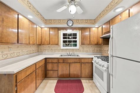 121 Oak Hill Drive South Strabane PA 15301
