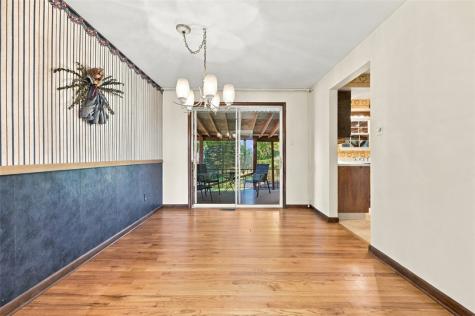 121 Oak Hill Drive South Strabane PA 15301