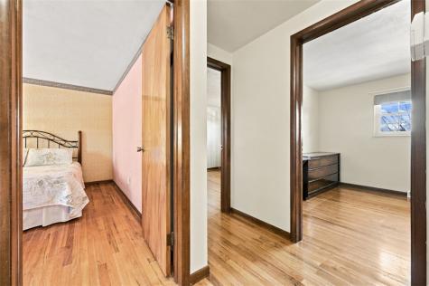 121 Oak Hill Drive South Strabane PA 15301