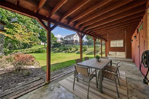 121 Oak Hill Drive South Strabane PA 15301