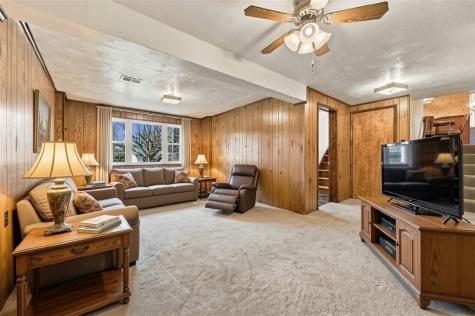 121 Oak Hill Drive South Strabane PA 15301