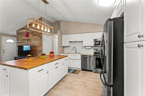14 Fawnvue Drive Robinson Township PA 15136