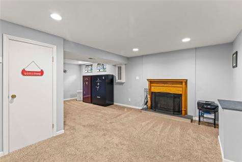 14 Fawnvue Drive Robinson Township PA 15136