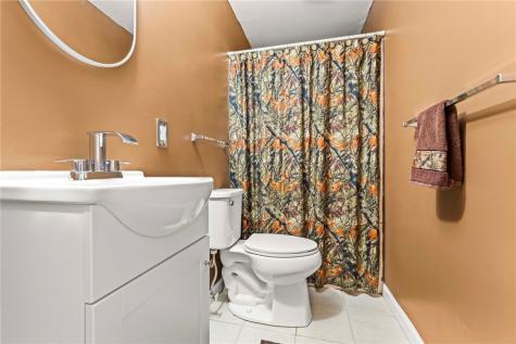 14 Fawnvue Drive Robinson Township PA 15136