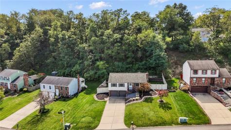 14 Fawnvue Drive Robinson Township PA 15136