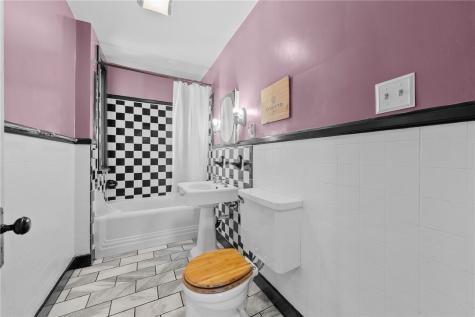 2346 Fremont Place Beechview PA 15216