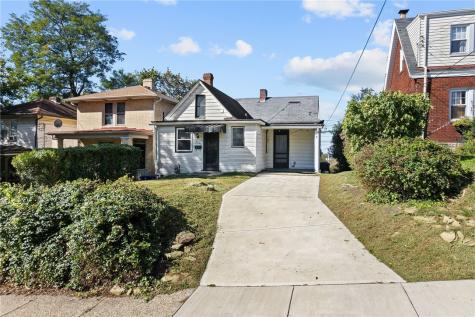 2346 Fremont Place Beechview PA 15216