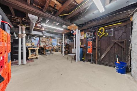 2346 Fremont Place Beechview PA 15216