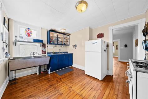 2346 Fremont Place Beechview PA 15216