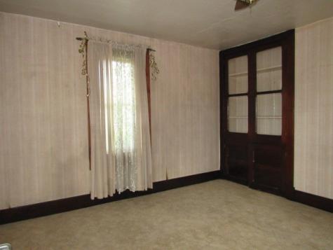 743 Spence Way Mt Pleasant Boro PA 15666