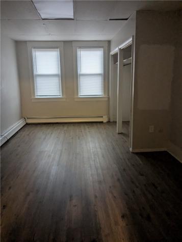 946 Beaver Road Ambridge PA 15003