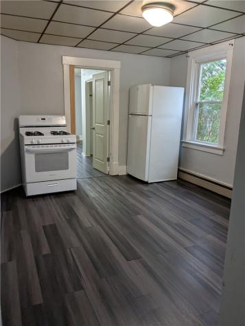 946 Beaver Road Ambridge PA 15003