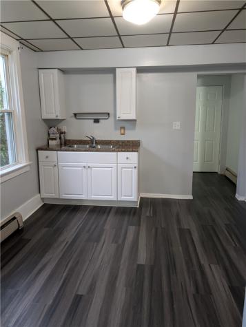 946 Beaver Road Ambridge PA 15003