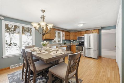 21 W Hillcrest Road Nottingham PA 15330
